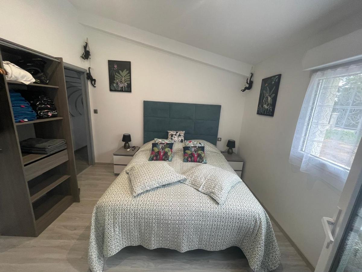 Le Miroir Villa Domerat Kültér fotó